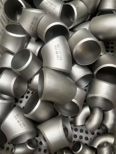 2 1/2 tommer SCH 40 SS 316 ASME B16.9 45deg albuer